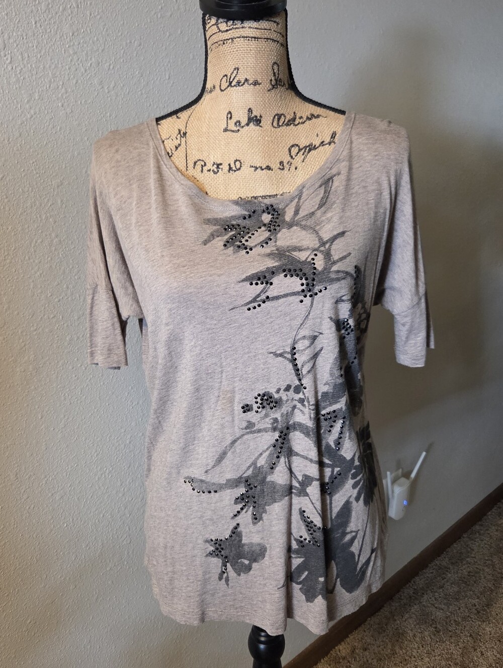 Forever 21 Light Gray Tee